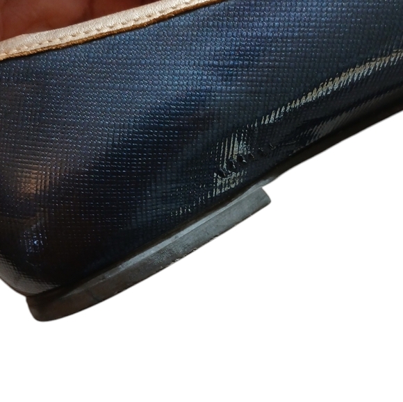 Lilly Pullitzer Navy Patent Leather Metallic Gold Trim Embellished Flats sz 9.5 - Picture 10 of 16